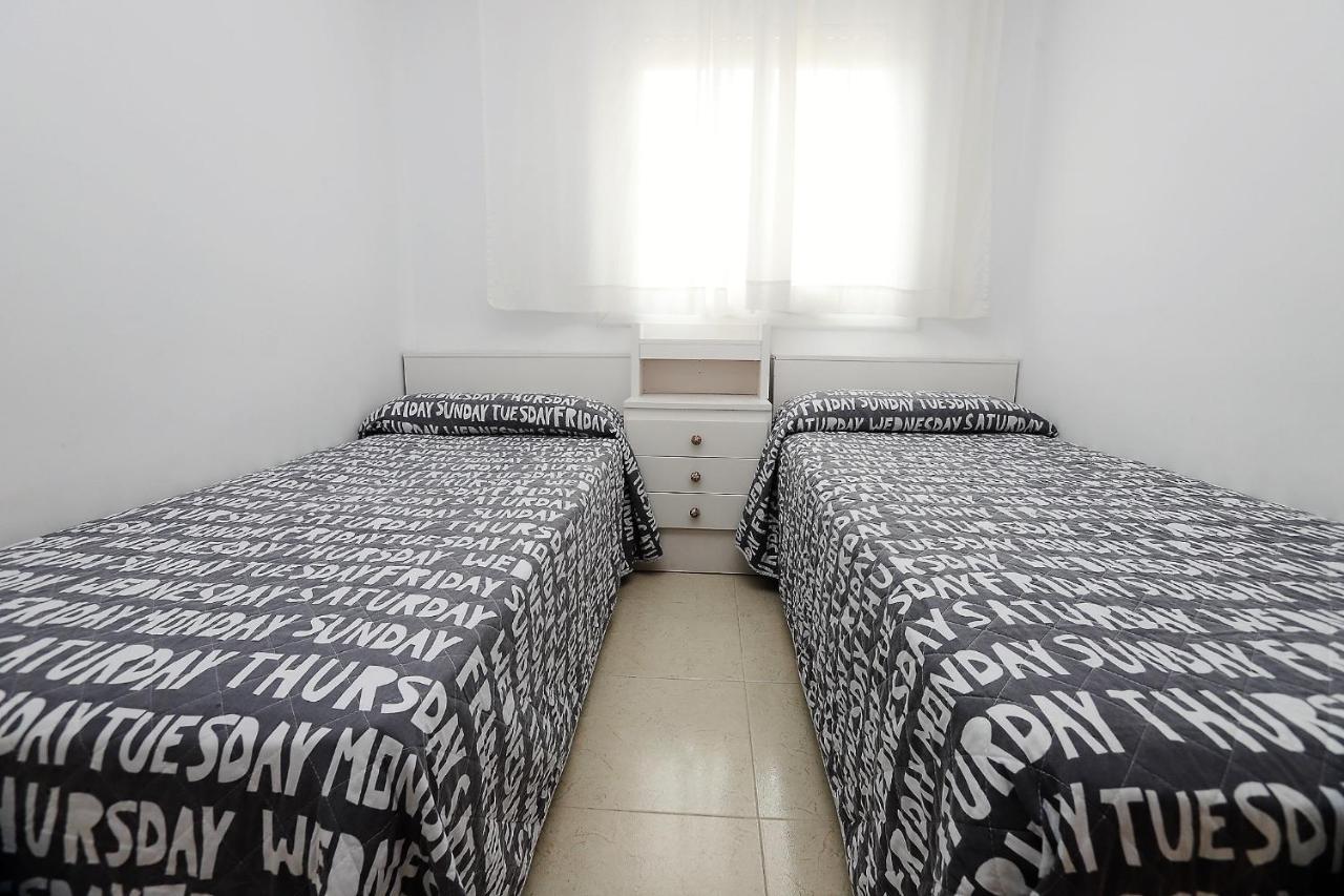 Apartamento Placa Jardi 卡拉费尔 外观 照片