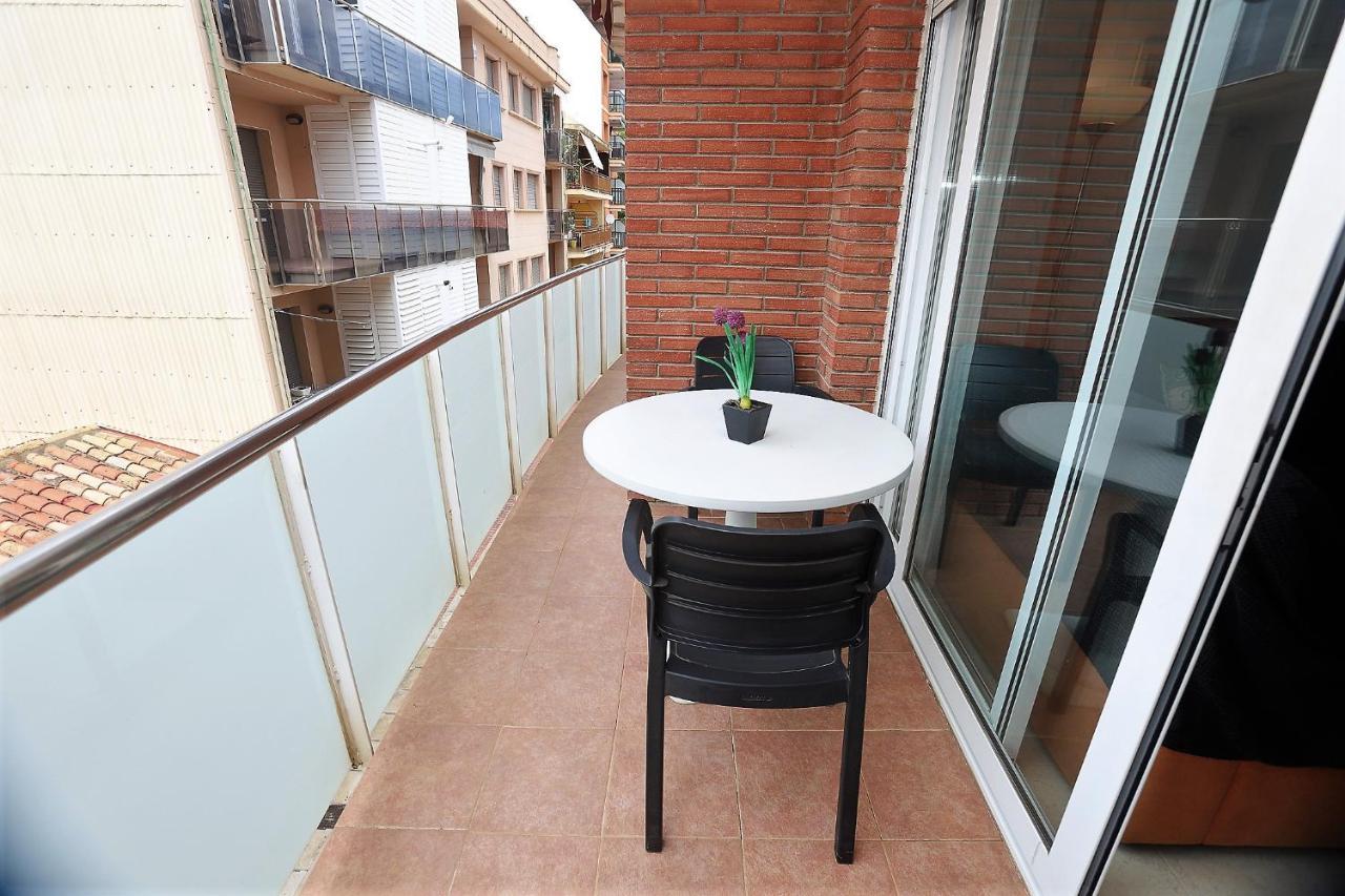 Apartamento Placa Jardi 卡拉费尔 外观 照片